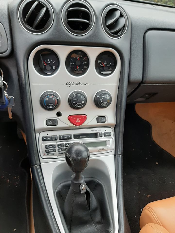 Alfa Romeo Gtv Con Motore 2 0 V6 Turbo Busso Del 1998